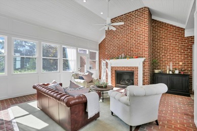 Stately Colonial Revival 25 acre estate featuring classic - photo 47