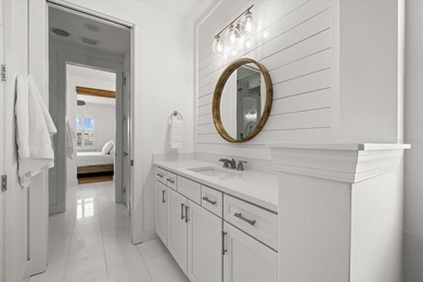 A masterclass in luxury living, this extensively customized - photo 47