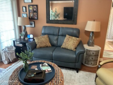 Living on the water with all the amenities and none of the work - photo 58