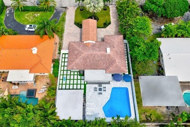 Fourth bedroom is a detached guest house/suite and does not - photo 4