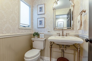 Welcome to this exceptional 3-bedroom, 2.1-bath home offering - photo 18