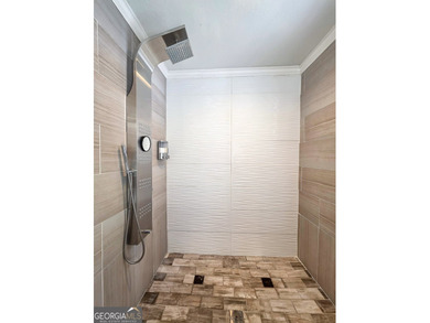 Discover the ultimate multi-generational retreat or - photo 20
