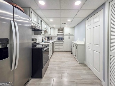 Discover the ultimate multi-generational retreat or - photo 21