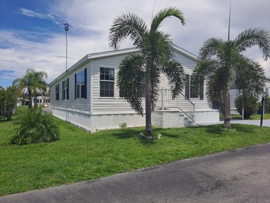 (private lake, pond, creek) Home For Sale in Arcadia Florida