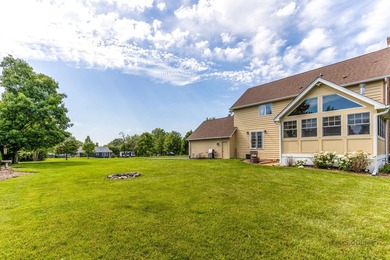 Welcome to this exceptional 3-bedroom, 2.1-bath home offering - photo 29