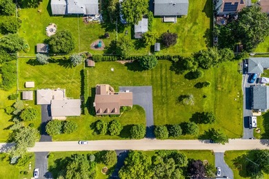 Welcome to this exceptional 3-bedroom, 2.1-bath home offering - photo 38