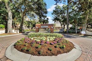 Just steps from three miles of award-winning beach in Palmetto