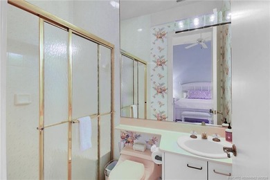 Courtyard estate home located on corner lot overlooking 10th - photo 44