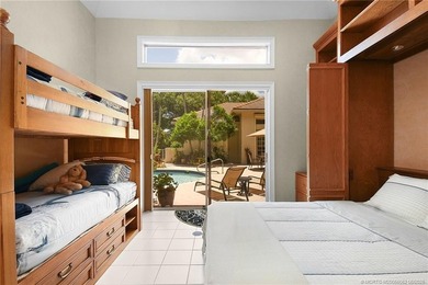 Courtyard estate home located on corner lot overlooking 10th - photo 46