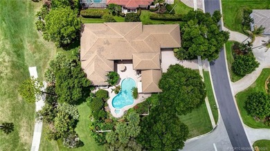 Courtyard estate home located on corner lot overlooking 10th - photo 50