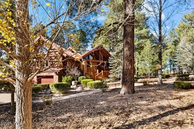 Incredibly rare full log home on the 15th fairway of the - photo 4