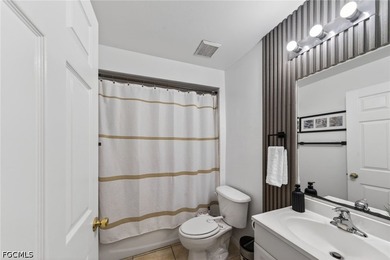Attention investors and first time home buyers. This duplex is - photo 11