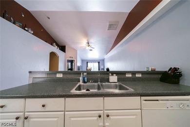 Attention investors and first time home buyers. This duplex is - photo 21