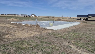 Get a jump start on your build near Lake Sakakawea! with Custom - photo 3