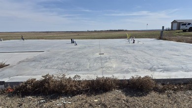 Get a jump start on your build near Lake Sakakawea! with Custom - photo 9