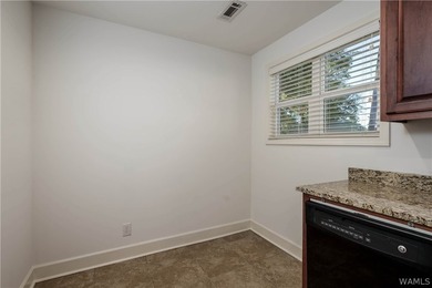 CENTRALLY LOCATED TO THE UNIVERSITY AND DOWNTOWN. OFFICE - photo 12