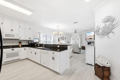 Welcome to 36 St. Francis Drive South, a beautifully maintained - photo 13