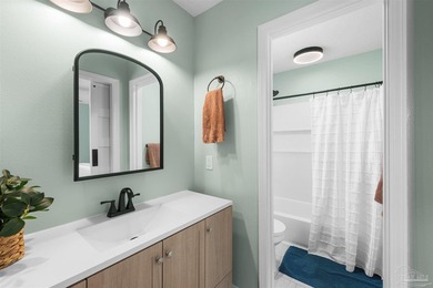 Welcome home to this beautifully maintained all-brick, 3-bedroom - photo 14