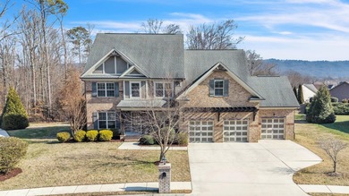 Chickamauga Lake Home For Sale in Ooltewah Tennessee