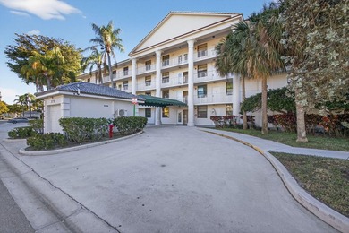 Lake Mangonia Condo For Sale in West Palm Beach Florida