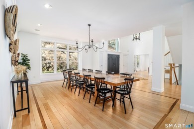For those who enjoy entertaining and privacy, this 4.3 acre - photo 10