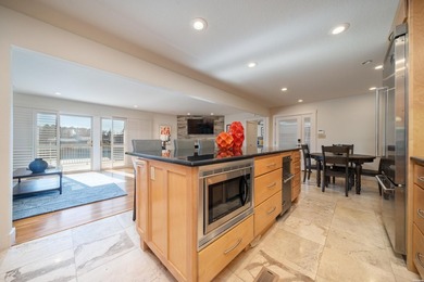 Exceptional waterfront living on Lake Hamilton! This beautifully - photo 13