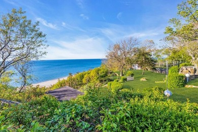 Soundfront! This rare waterfront offering is set on 3.4 bucolic - photo 13