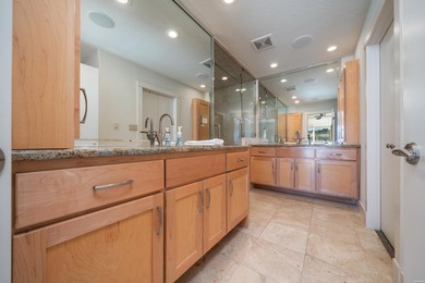 Exceptional waterfront living on Lake Hamilton! This beautifully - photo 19