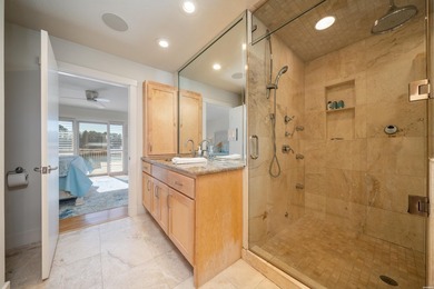 Exceptional waterfront living on Lake Hamilton! This beautifully - photo 20
