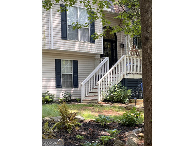 Lake Redwine Home For Sale in Newnan Georgia