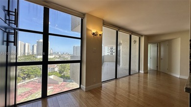 Rare, oversized split-plan residence on the 14th floor at the - photo 21