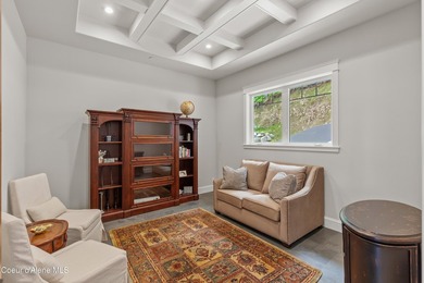 Experience life at the water's edge on one of Hayden Lake's most - photo 24