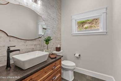 Experience life at the water's edge on one of Hayden Lake's most - photo 25