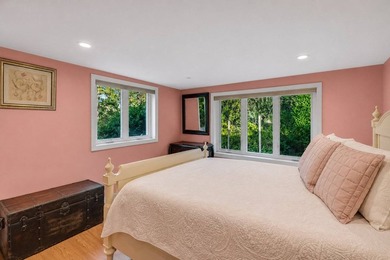 Soundfront! This rare waterfront offering is set on 3.4 bucolic - photo 27
