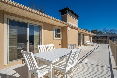 Exceptional waterfront living on Lake Hamilton! This beautifully - photo 28