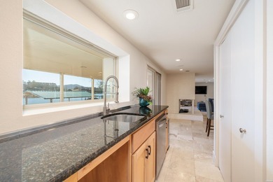 Exceptional waterfront living on Lake Hamilton! This beautifully - photo 32