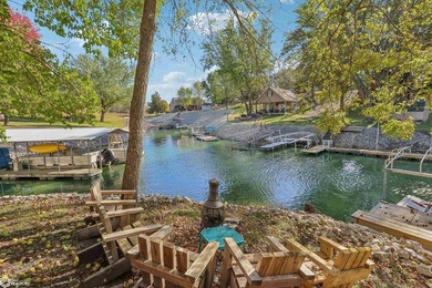 Just bring your suitcase! This fully furnished, turnkey - photo 33