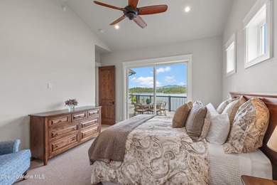 Experience life at the water's edge on one of Hayden Lake's most - photo 34