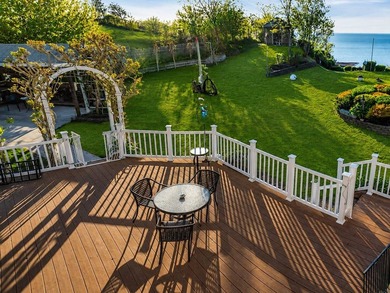 Soundfront! This rare waterfront offering is set on 3.4 bucolic - photo 36