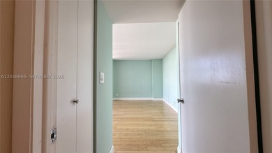 Rare, oversized split-plan residence on the 14th floor at the - photo 41
