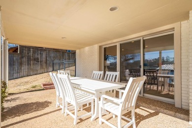 Exceptional waterfront living on Lake Hamilton! This beautifully - photo 44