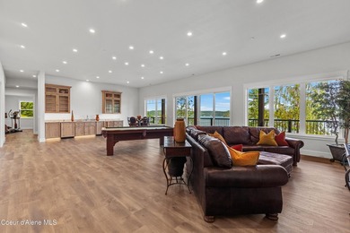 Experience life at the water's edge on one of Hayden Lake's most - photo 46
