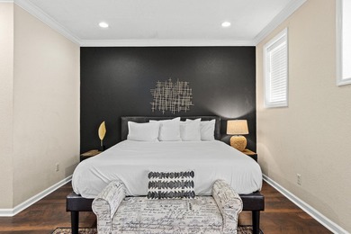Elevate your lifestyle and investment portfolio with this - photo 18