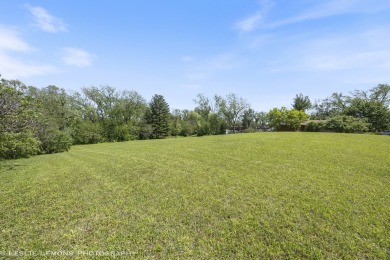 Lake Acreage Sale Pending in Downers Grove, Illinois