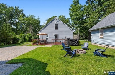 Space to breathe, land that will never change, and a home that's - photo 23