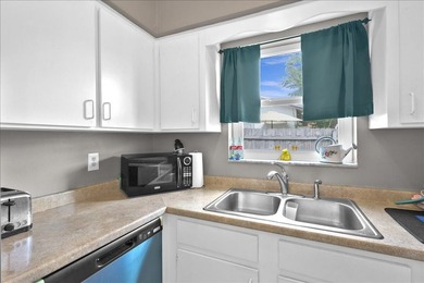This beautiful CBS home features a 2021 metal roof, spacious - photo 23