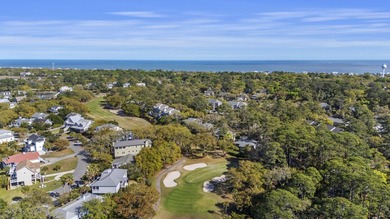 Enjoy coastal living in this beautiful fully furnished 2-bedroom - photo 28