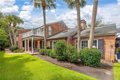 2nd home from the Ocean!!!A Charming Sea Island Cottage is - photo 1