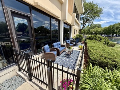 Experience unmatched downtown Lake Geneva living in this - photo 8