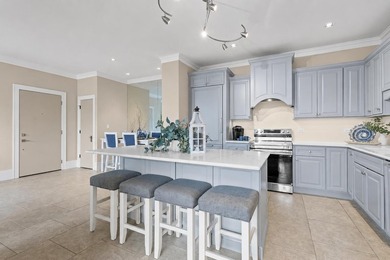 Experience unmatched downtown Lake Geneva living in this - photo 9